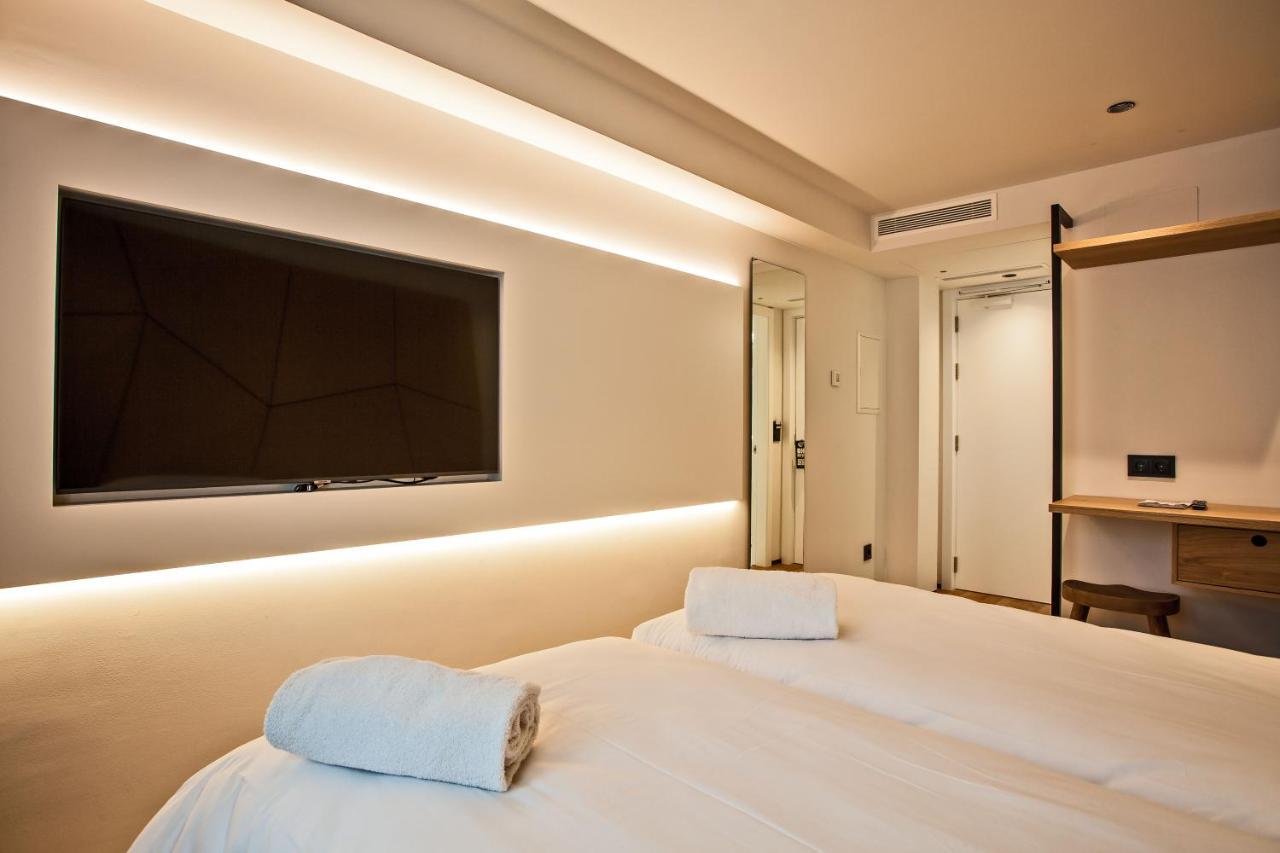 Hotel Plaza Obradoiro By Bossh! Hotels Santiago de Compostela Bagian luar foto